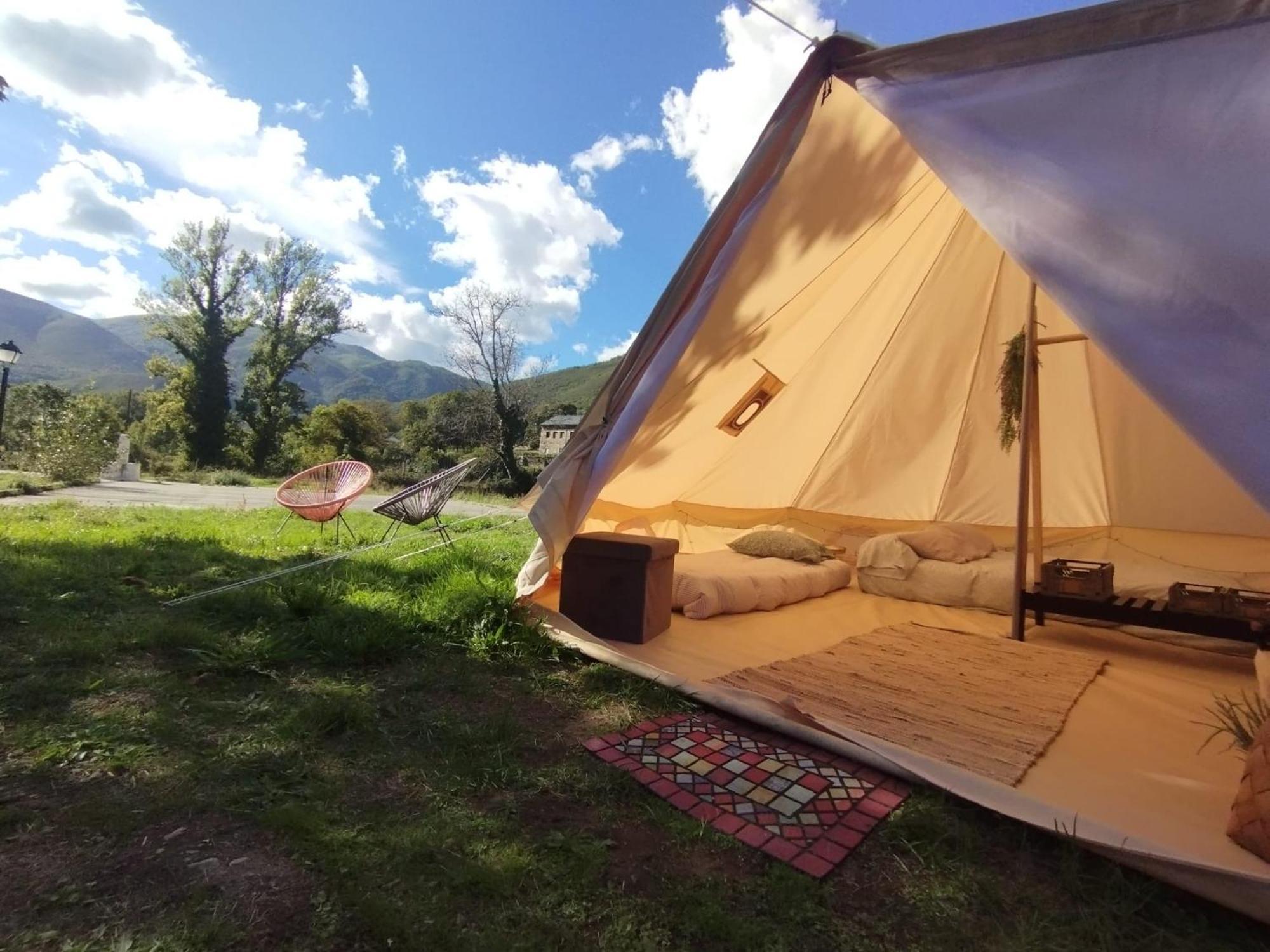 Camping La Zarapica - Palacios Del Sil Exterior foto